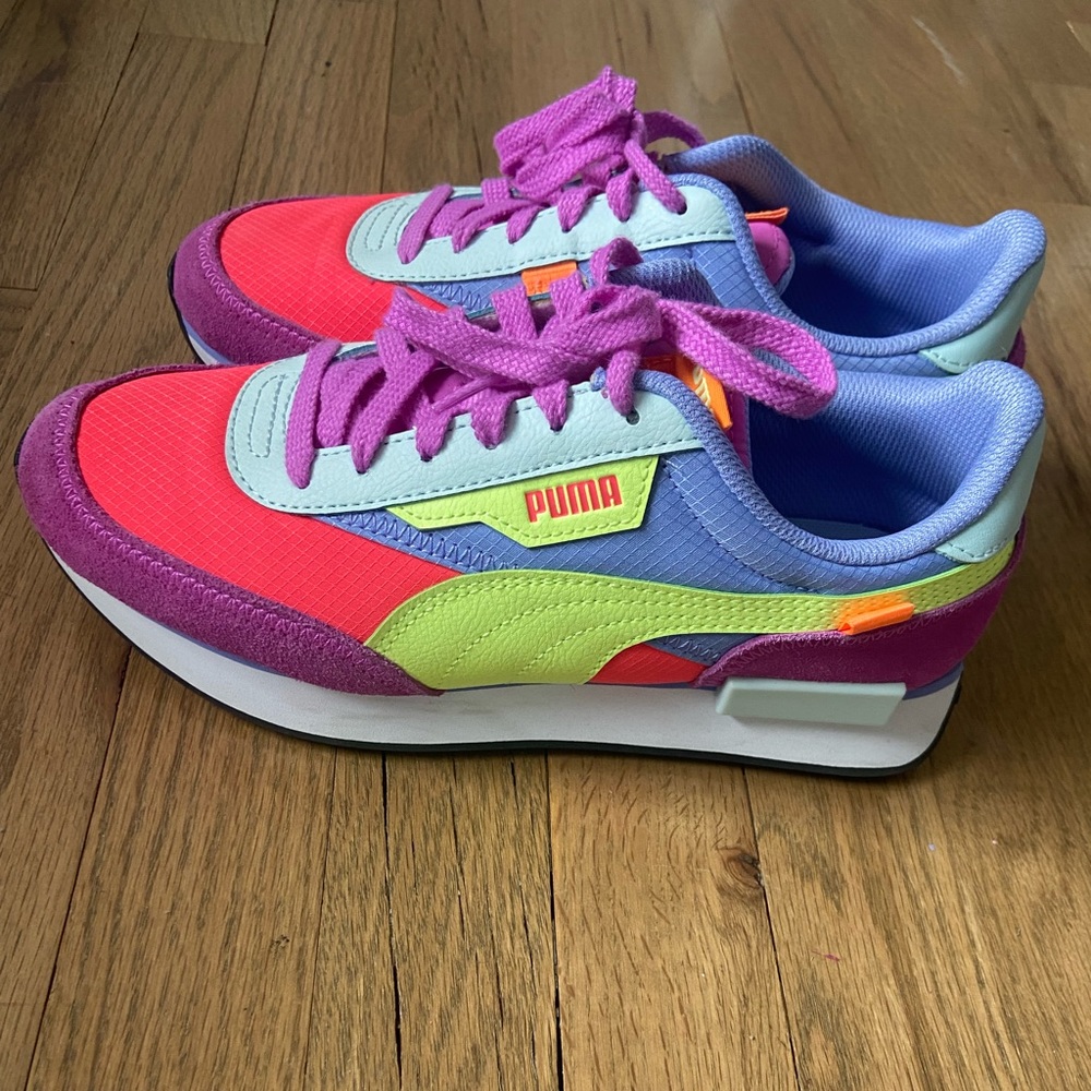 Puma Sneakers